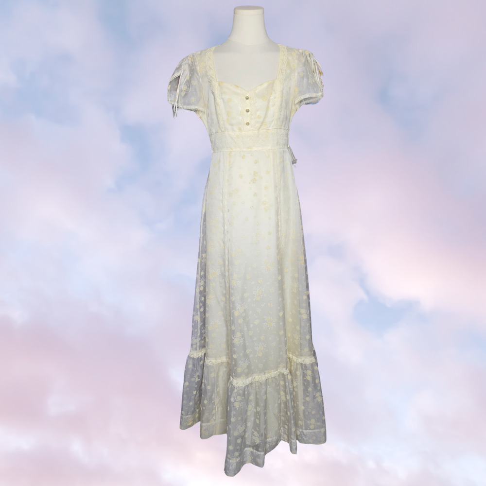 60s 70s Vtg Long Maxi Prairie Cottage Cream Floral Ruching Frill Dress Sz 9 / 10